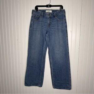 Hollister Low Rise Baggy Jeans Size 28 Long or 6L